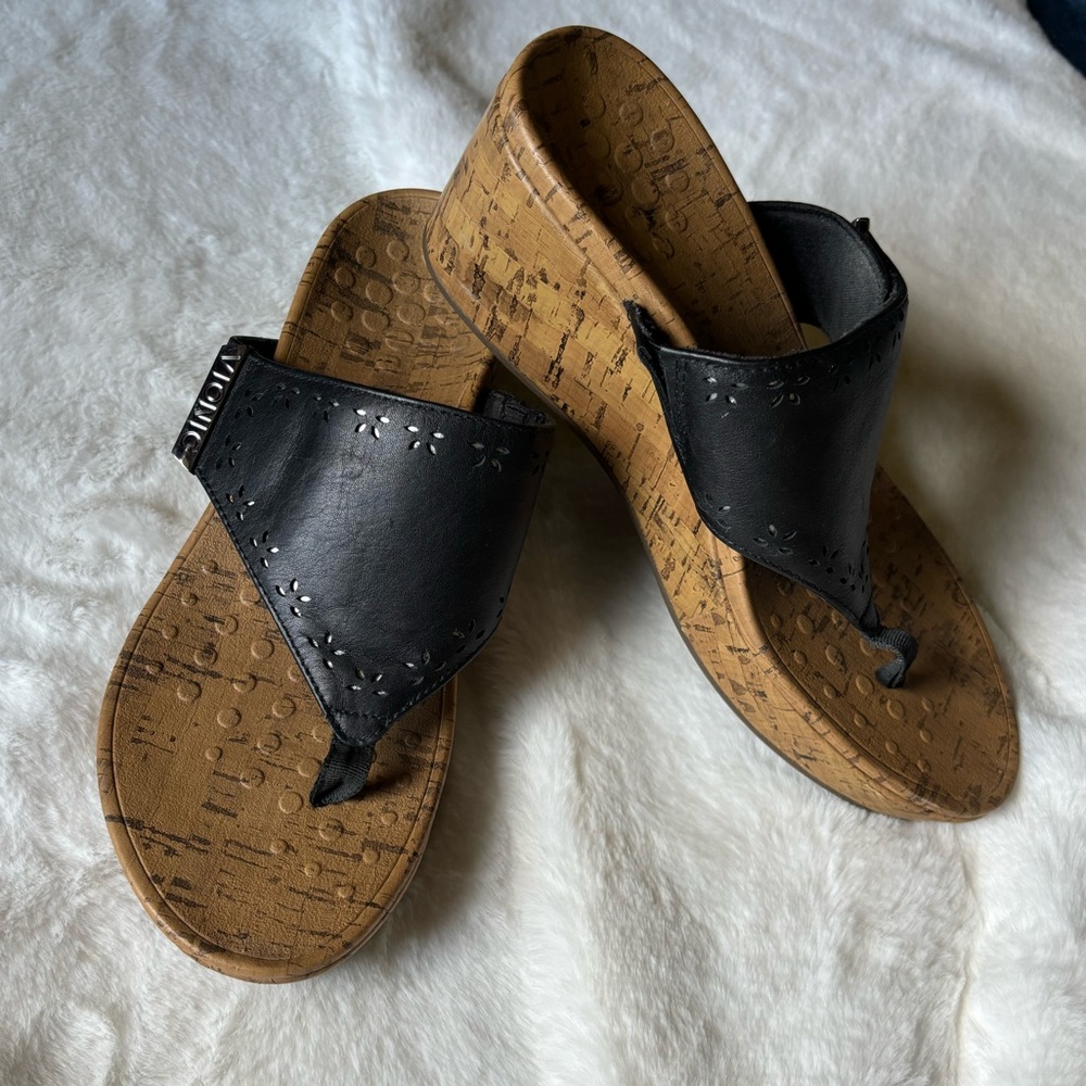 Vionic wedge sandals